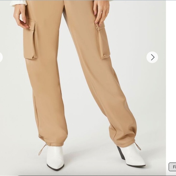Forever 21 Beige Vegan Cargo jogger, L, P1366 - Picture 2 of 9